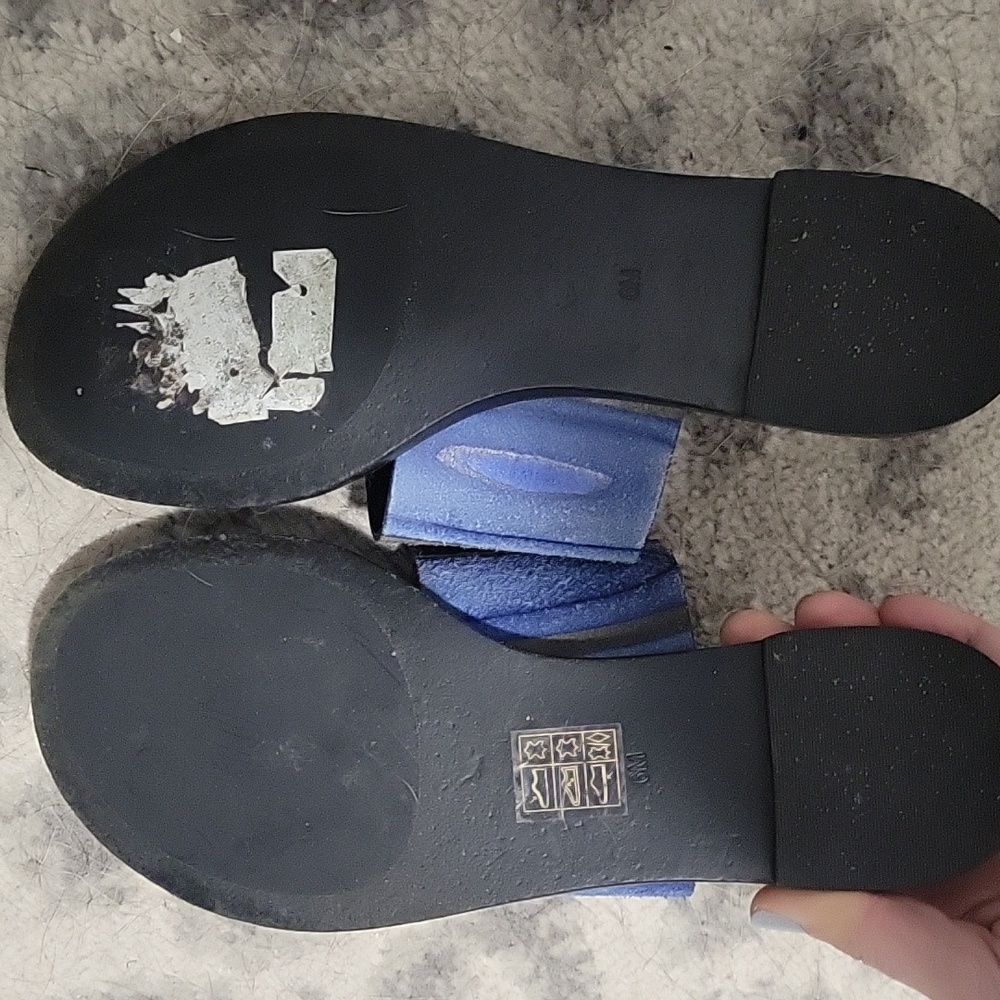 Tory Burch Sandals - Picture 3 of 4